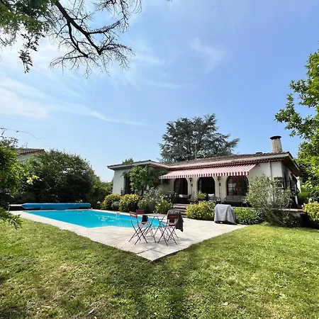 Villa 10 Personnes Aux Pieds Des Pyrénées Pau Billere